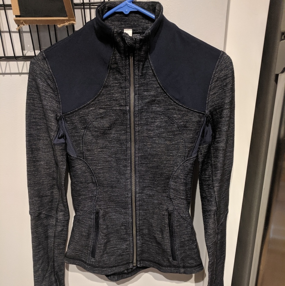 Lululemon Forme Navy Blue & Grey Zip Jacket
